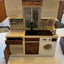 Vintage 1970s/1980s Sindy Doll Furniture Collection - 5 Piece Job Lot With Accessories Image 5
