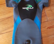 Age 3-4 Wetsuit