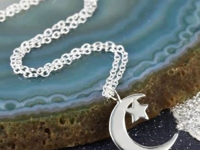 130pcs Jewelry Charms, BetterJonny Star Moon and Sun Charms Pendant Fitting Enamel Charms for Jewelry Making Gold Silver and Blue (FREE POSTAGE)