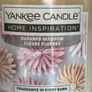 Sugared Blossom Yankee Candle 538g Image 3