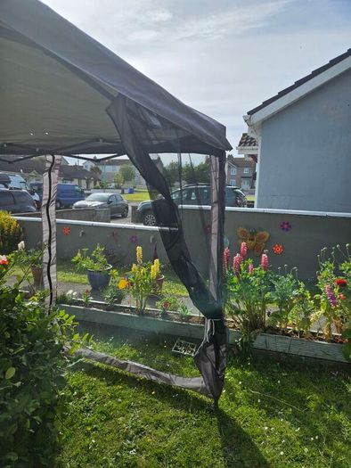 pop up gazebo
