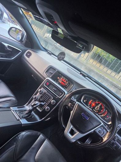 2016 Volvo V60