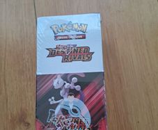 Pokemon TCG Scarlet & Violet DESTINED RIVALS 1/2 booster box