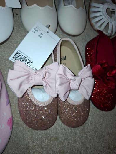 girl's shoes toddler size 6 - 8