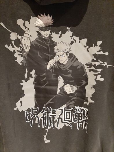 New hoodie JUJUTU KAISEN Tag attached
