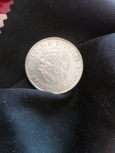 UNC 1961 Sweden Silver 2 Kronor Coin