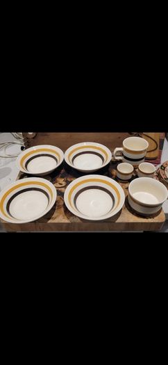 mid century carrigaline pottery