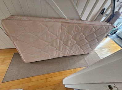 free single mattress