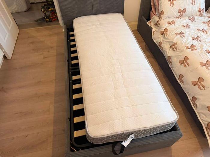 Small single mattress x 3