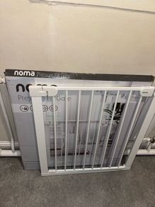 Noma pressure fit stair gate