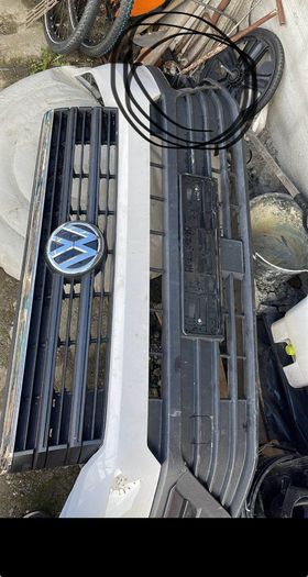 VW Crafter parts . Both head lights and bumper