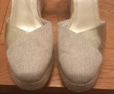 Womens shoes