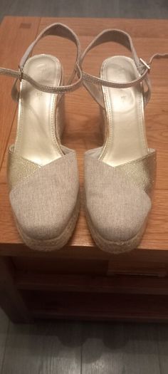 Womens shoes