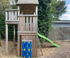 Kids tree house