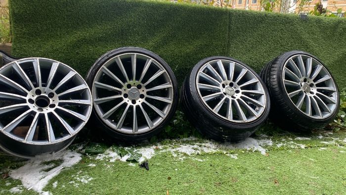 19 inch Mercedes alloys