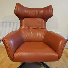 Flavio Swivel Leather Chair