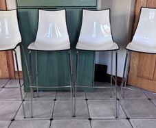sets of s-cab design Italian high stools