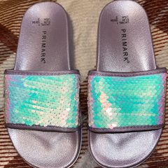 Girls slidders UK 1