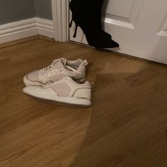 Ladies cream/ beige trainers