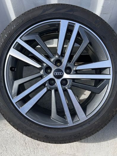 Genuine Audi Q5/SQ5 20" Alloy Wheels - New Pirelli Tyres