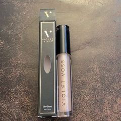Violet Voss Lip Gloss in shade Love in Paris - New / Boxed