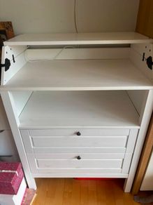 IKEA White Changing Table Chest of Drawers Converts to Dresser