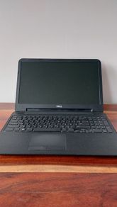 Laptop DELL Inspirion 15 3537