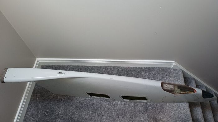 Boeing 737 Next Generation Wing tip with Nav Lights