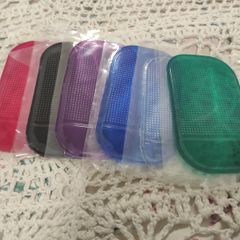 Car Dashboard Phone Mat (in bulk)