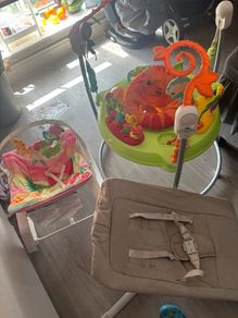 Baby bouncer