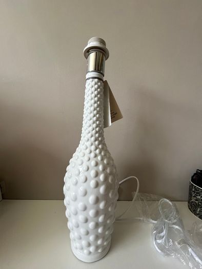 White Table Lamp