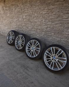 19" BMW 5x120 Genuine 403M Alloys