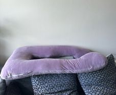 Maternity pillow