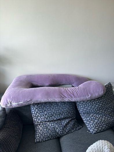 Maternity pillow