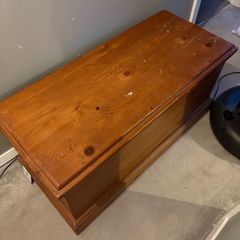 Wooden blanket box