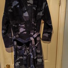M &S camouflage hooded dressing gown age15-16