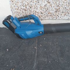 Hyundai leafblower