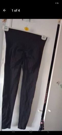 2 pairs leggings say aize m but they look like size 8 to 10