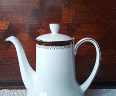 Paragon 'Clarance " Coffee Pot
