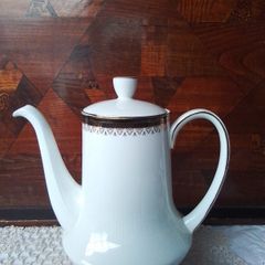Paragon 'Clarance " Coffee Pot