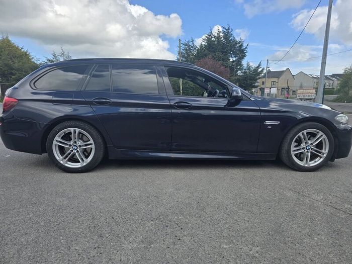 BMW 5-Series 2015