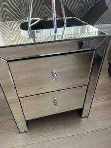 mirrored locker excellent condition can have the lamp free of charge
