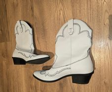 Bershka White Western Cowboy Boots