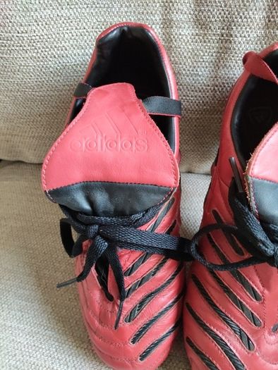 Nice Collectors Vintage Adidas Predator Red Football Boots