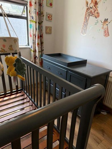 Sleigh Cot Bed