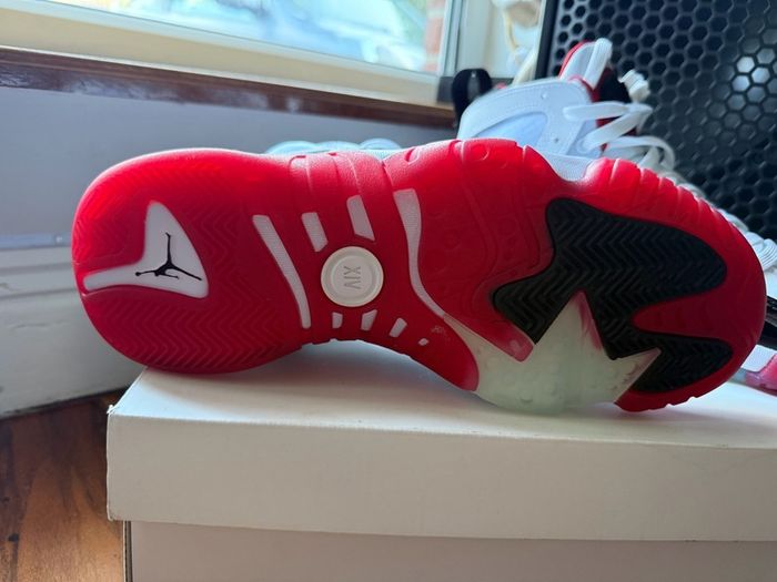 Air Jordan Jumpman Two Trey