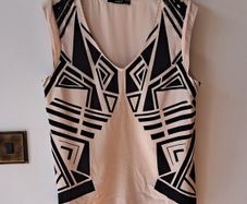 Sleeveless top (nude & black)