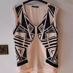 Sleeveless top (nude & black)
