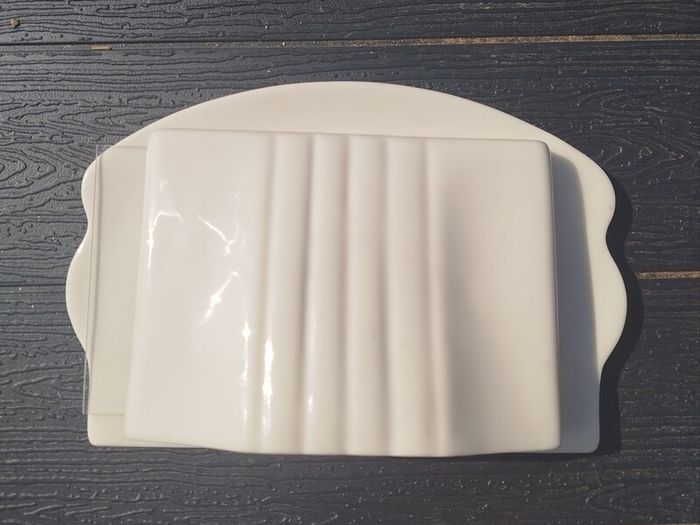 Donegal Parian China Frame