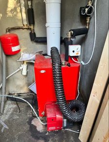 High efficiency oil boiler
